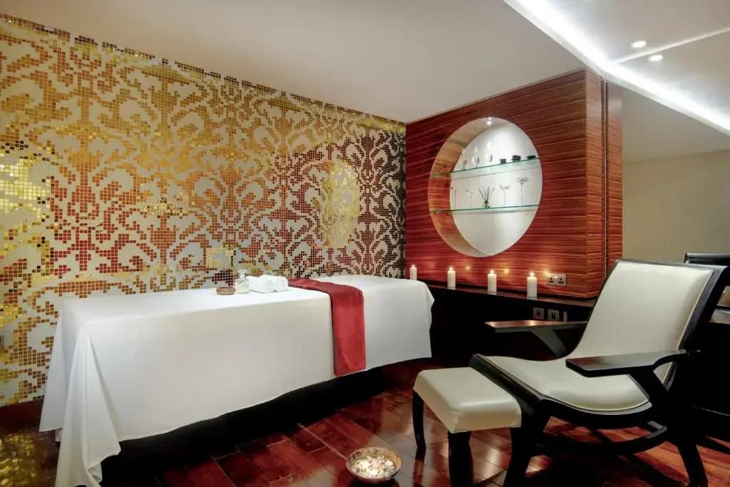 Hotel Crowne Plaza Doha - The Business Park by IHG - photo 39