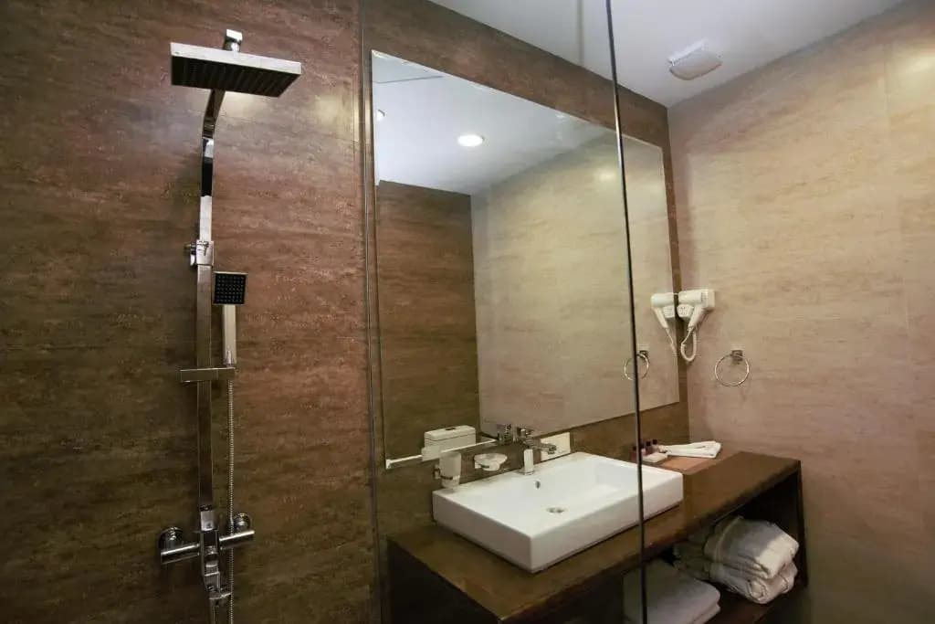 Gallery Art Hotel - photo 12