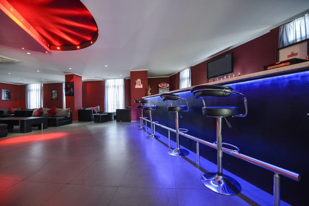 Shine Palace Hotel - photo 11