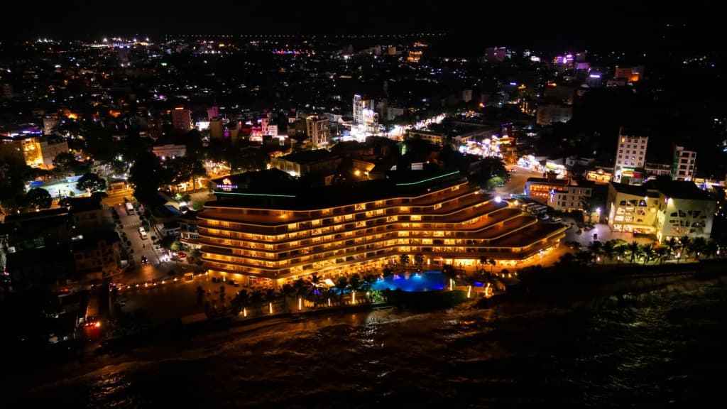 Seashells Phu Quoc Hotel & Spa Hotel - photo 4