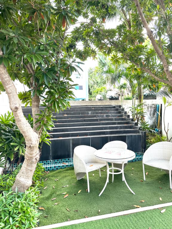 Club Royal Wongamat Apartments - photo 8