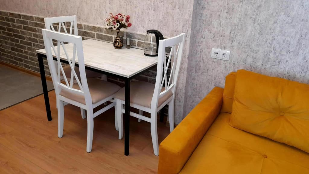 Yellow Apartments - photo 7