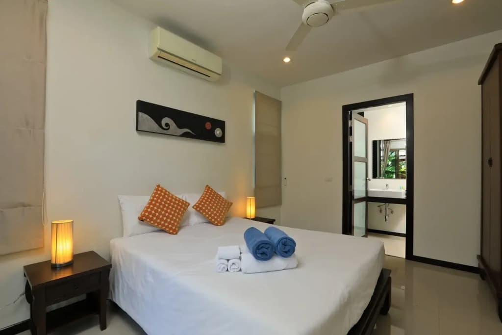 Heni Private pool 3BR Naiharn Beach Villa - photo 8