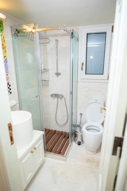 Luxurious near Syntagma Square Apartments - photo 4