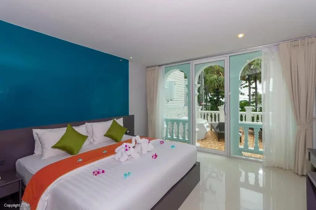 Modern Living Residence Phuket Patong - photo 1