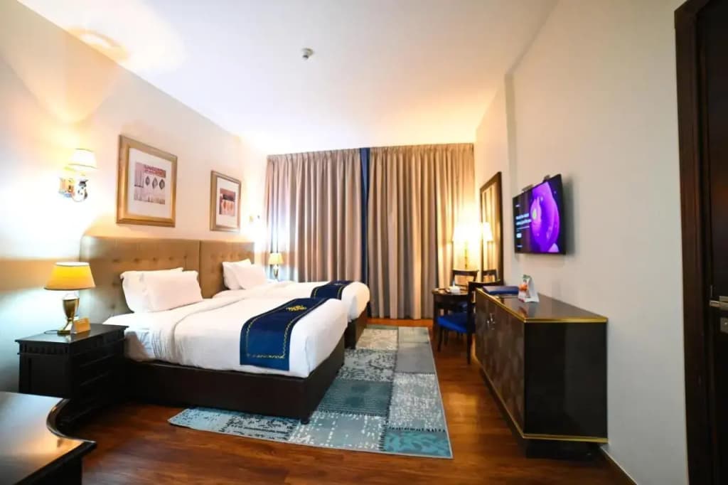 Seven Seas Hotel - photo 4