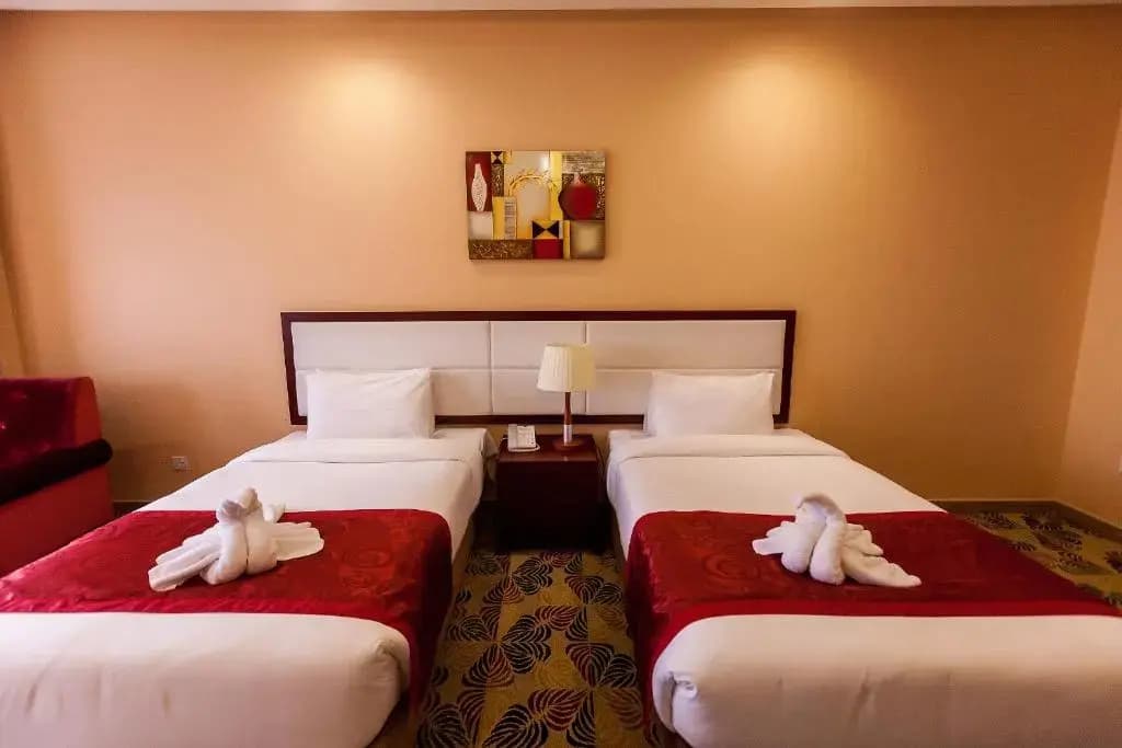 Red Castle Hotel - photo 14