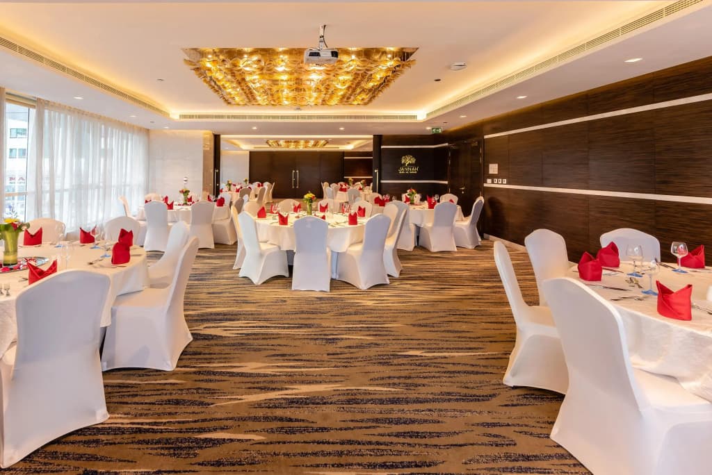 Jannah Burj Al Sarab Hotel - photo 8