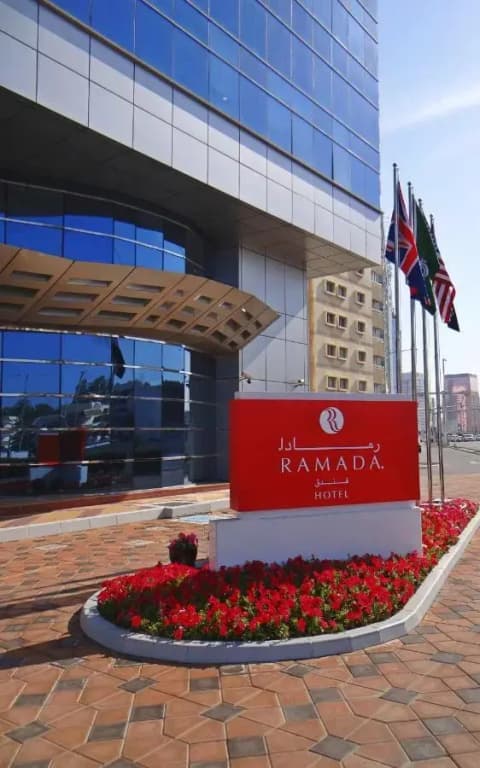 Hotel Ramada by Wyndham Abu Dhabi Corniche - photo 10