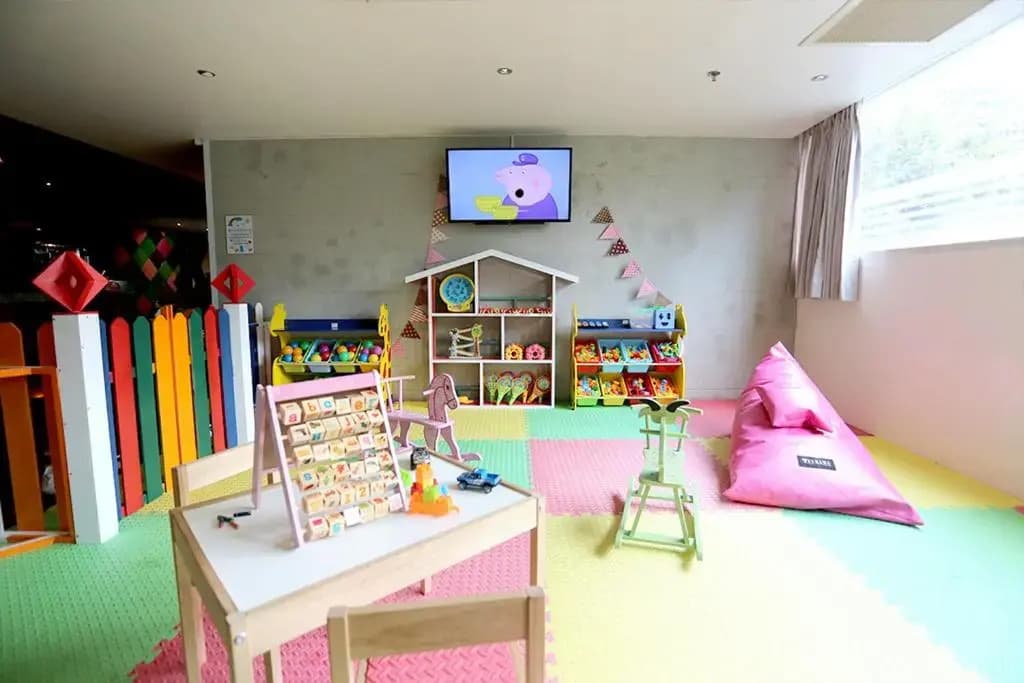 Furama Silom Hotel - photo 28