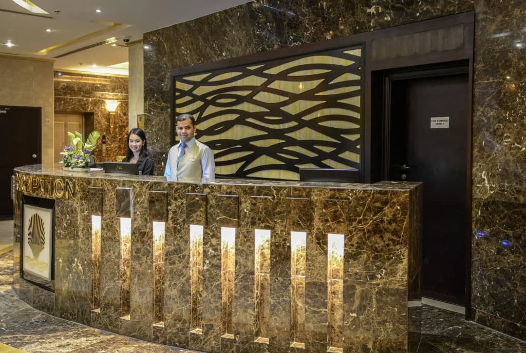 Golden Ocean Hotel - photo 9