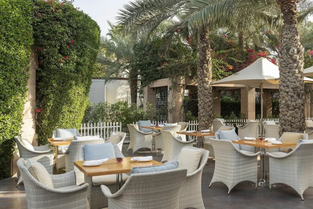 Le Meridien Dubai Hotel & Conference Centre - photo 22