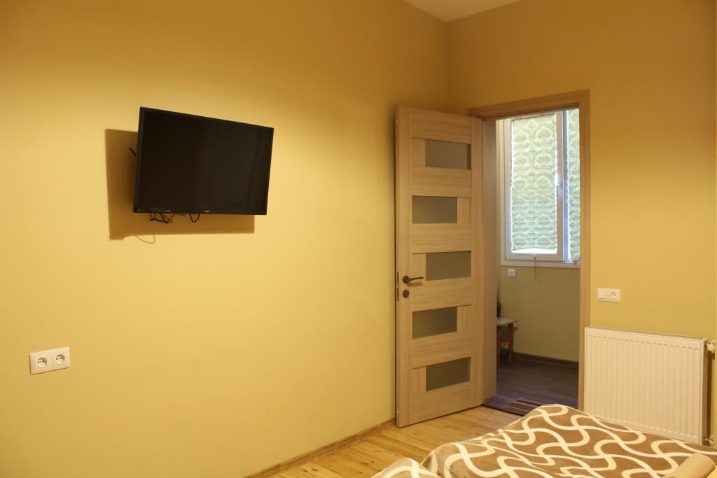 Id House Guest House - photo 10