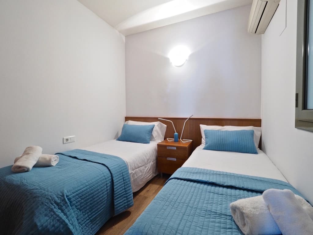 Suites 4Days Paseo de Gracia Design Apartments - photo 9