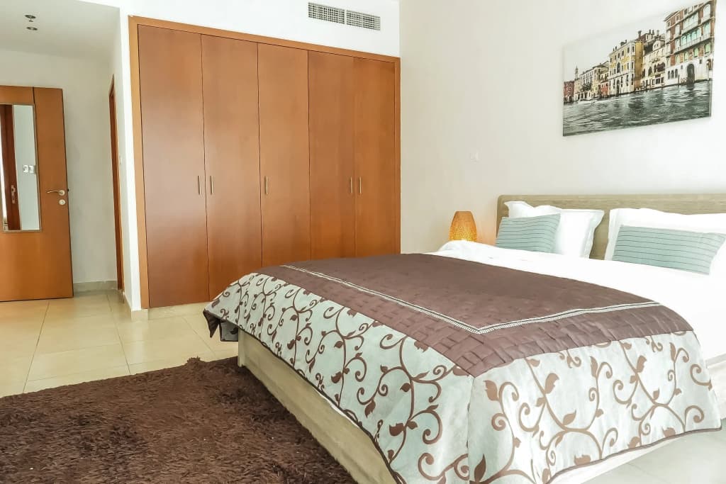 Premium 1 BR with Partial Dubai Marina View - photo 3