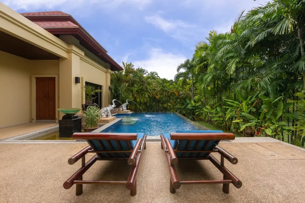 RAAS 3br, Private Pool|Naiharn Beach Villa - photo 2