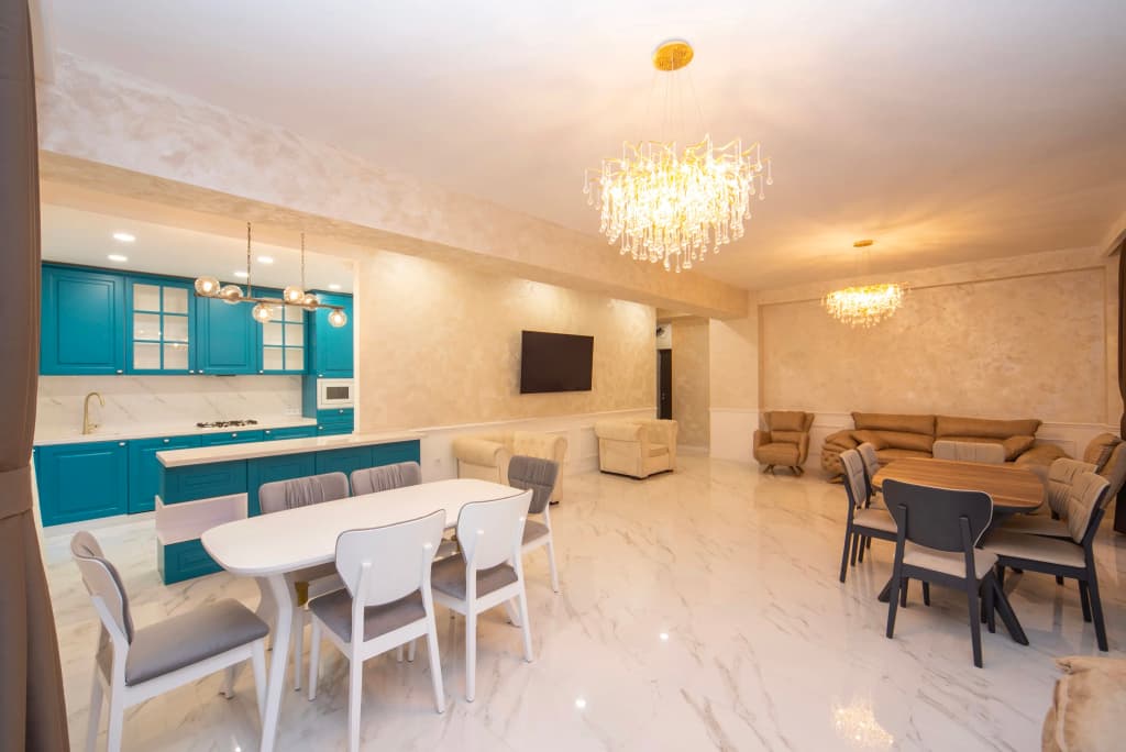 Babi Hotel - photo 3