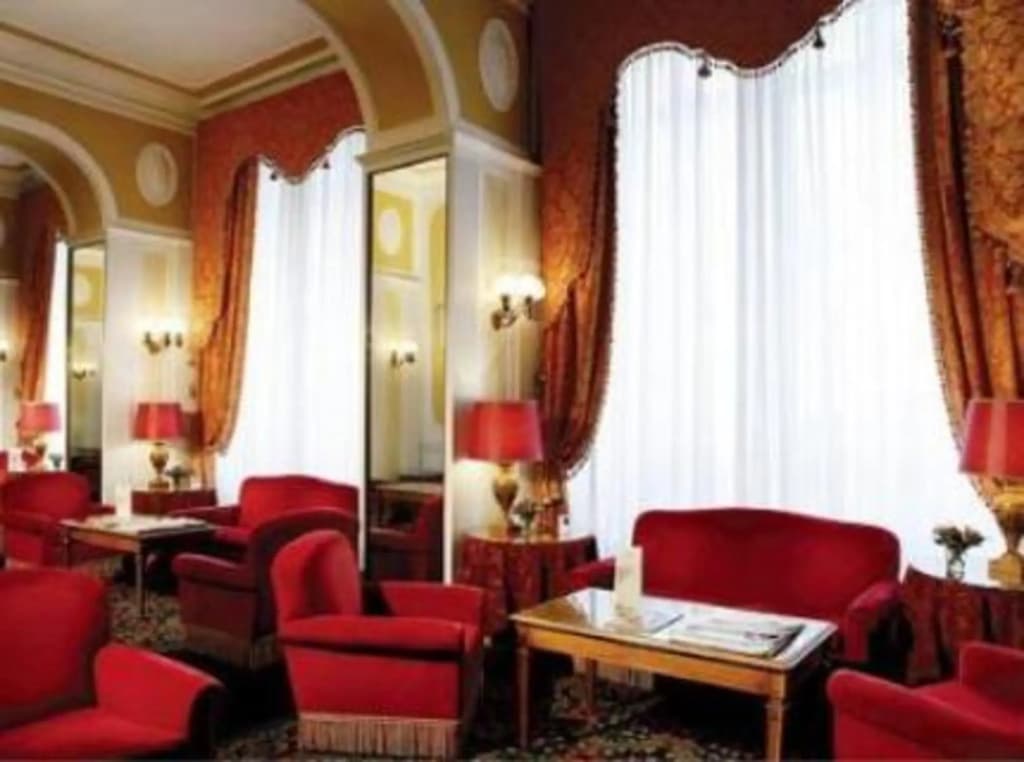 Bettoja Massimo D'Azeglio Hotel - photo 12