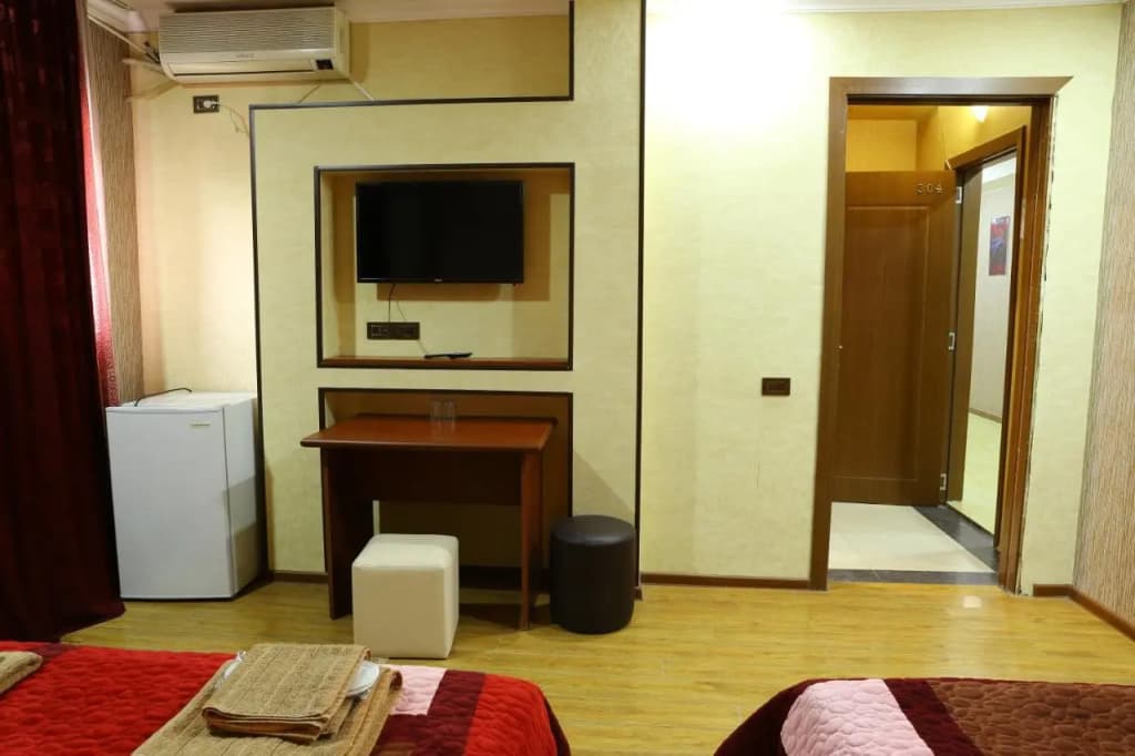 DKD-Bridge Hotel - photo 30