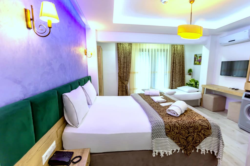Loren Hotel & Suites - photo 33