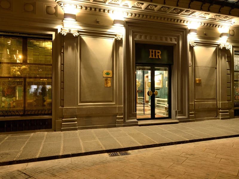 Roma Hotel - photo 2