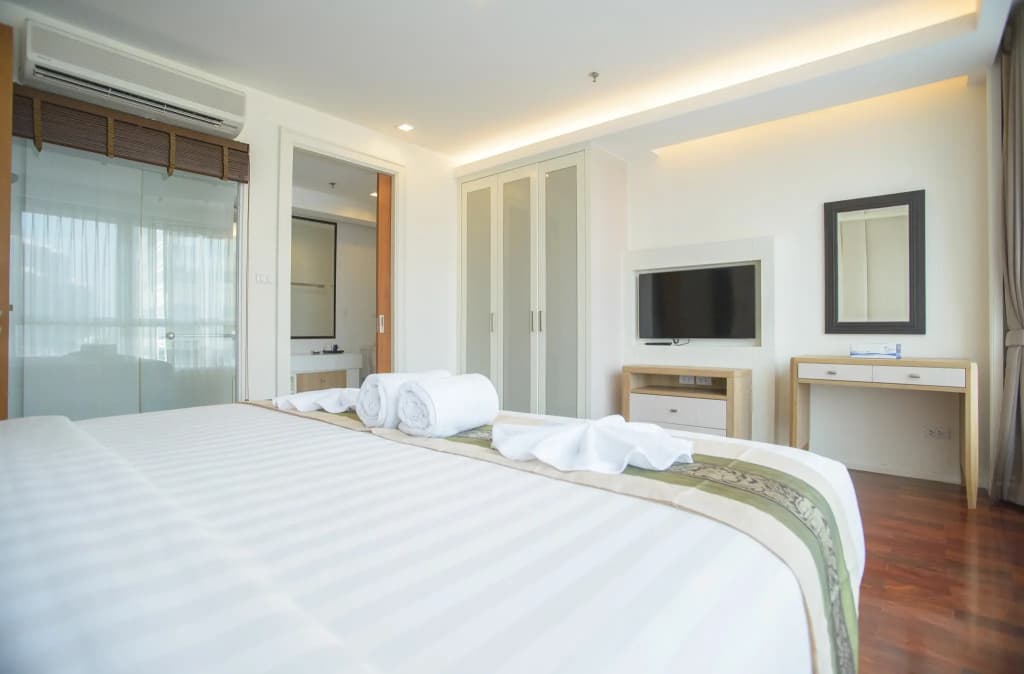 GM Serviced Apartment Hotel - photo 8