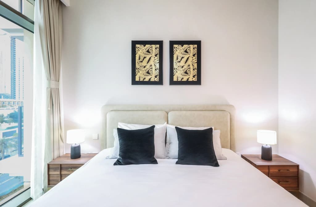 Elite LUX Holiday Homes - Dubai Creek Oasis: 2BR Luxe w/ Burj View Apartments - photo 26