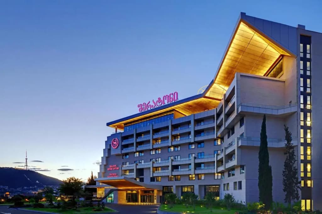 Sheraton Grand Tbilisi Metechi Palace Hotel - photo 2