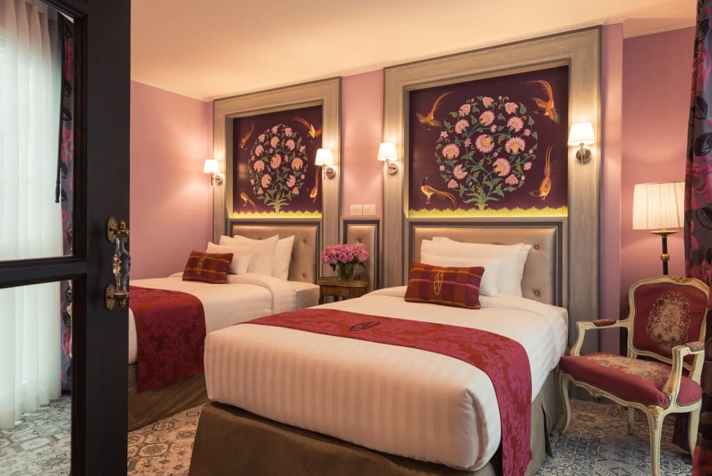 Saras Hotel - photo 8