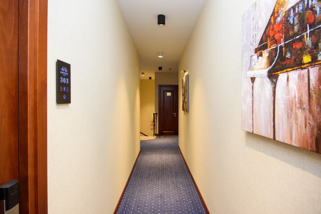 KMM Hotel - photo 5