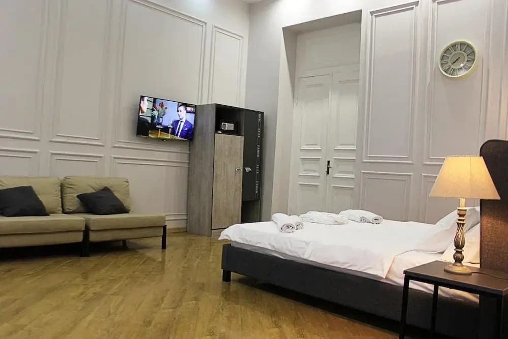 Old Tbilisi Rooms 38 Hotel - photo 19