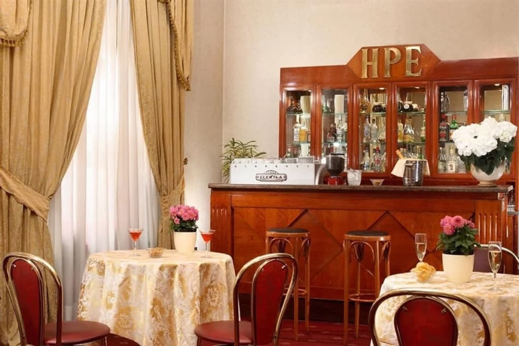 Hotel Pace Helvezia - photo 28