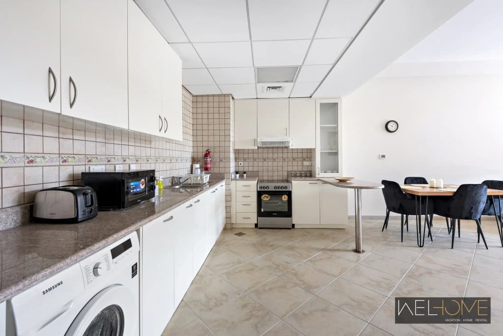 WelHome - Prime Apartment With Balcony Amidst Lively Area Apartments - photo 22