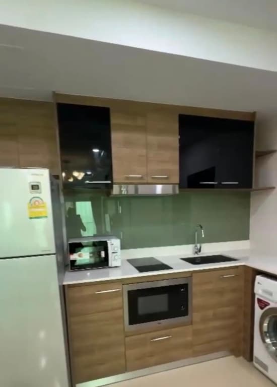 Dusit Grand Condo View Apartment - photo 16