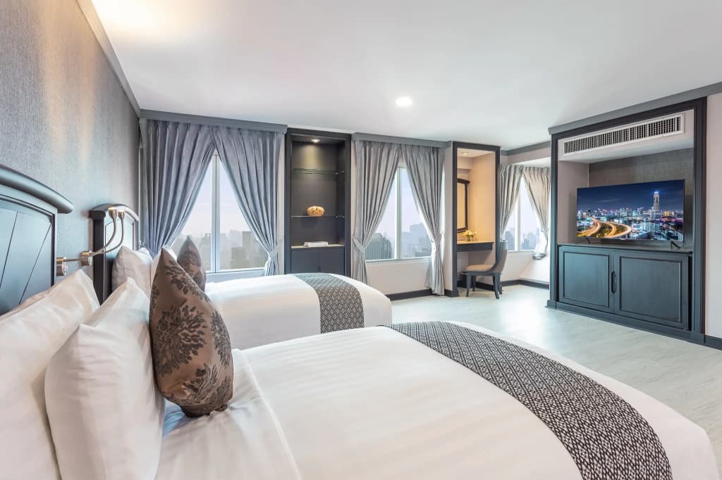 Baiyoke Sky Hotel - photo 4