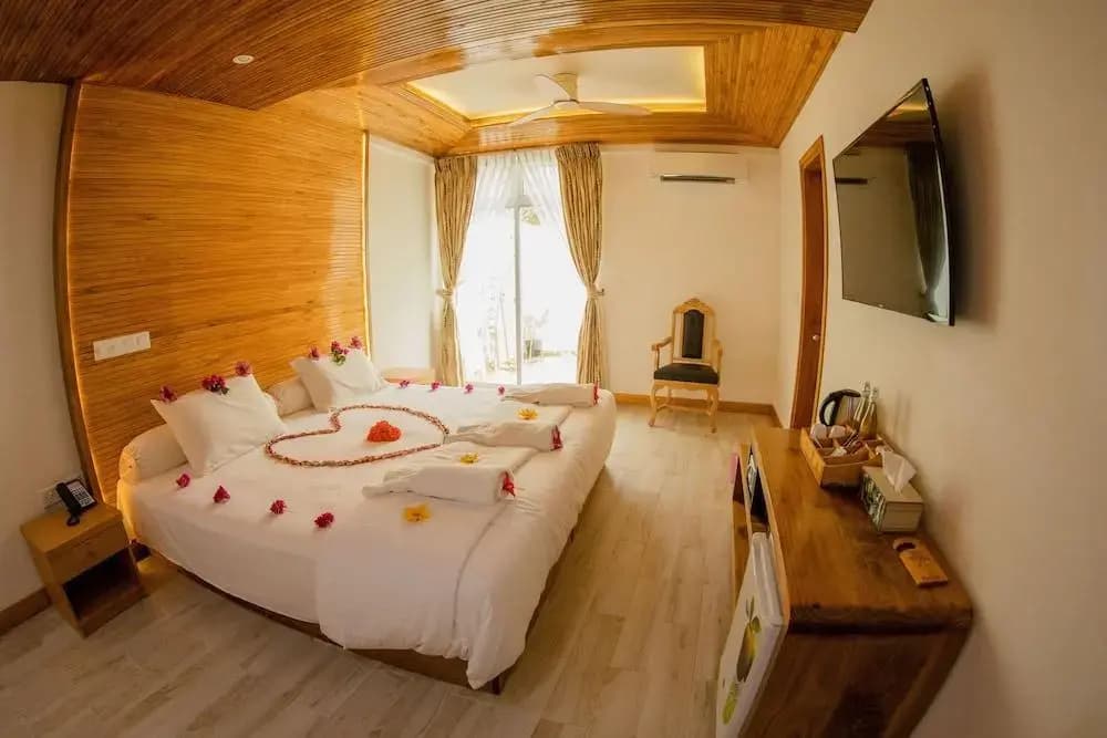 Perla Dhangethi Hotel - photo 22