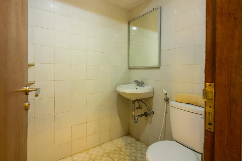 Umanede Jimbaran Guesthouse - photo 17