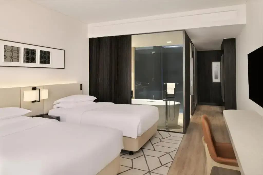 Sheraton Grand Hotel, Dubai - photo 7