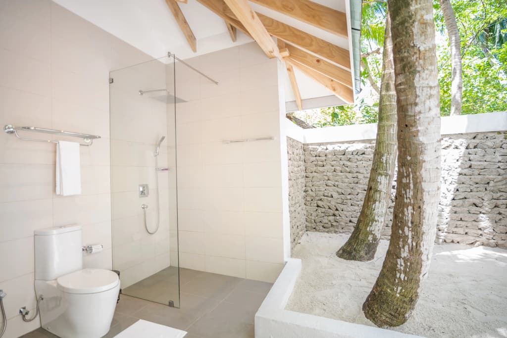 Ellaidhoo Maldives By Cinnamon Hotel - photo 9