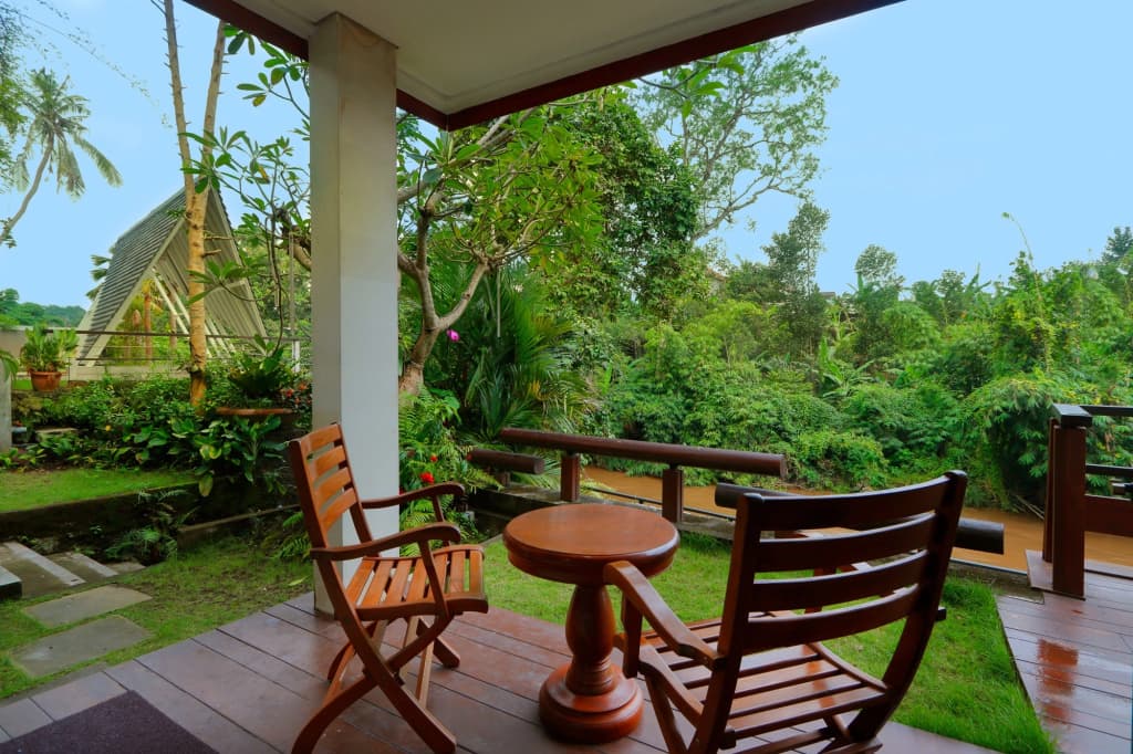 Little Ubud River View Villa - photo 41