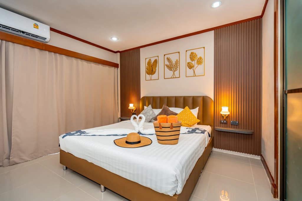The Outdoor Kata Hotel - photo 15