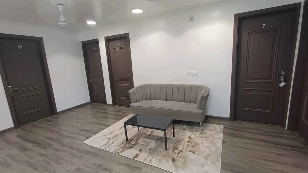 SIS Tourist Villa Guest house - photo 30
