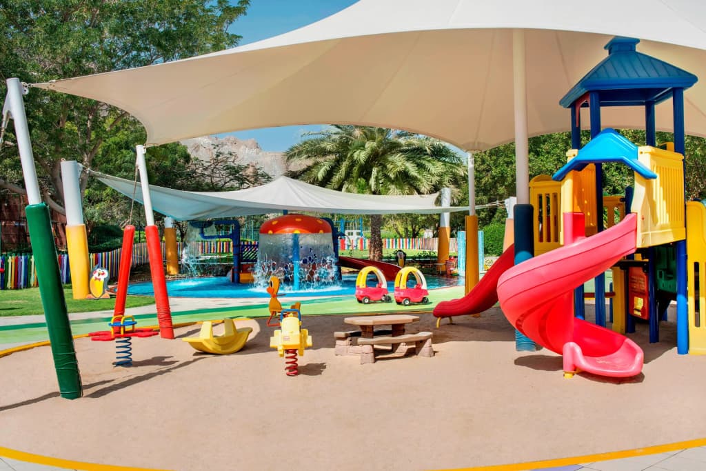 Le Meridien Al Aqah Beach Resort - photo 34
