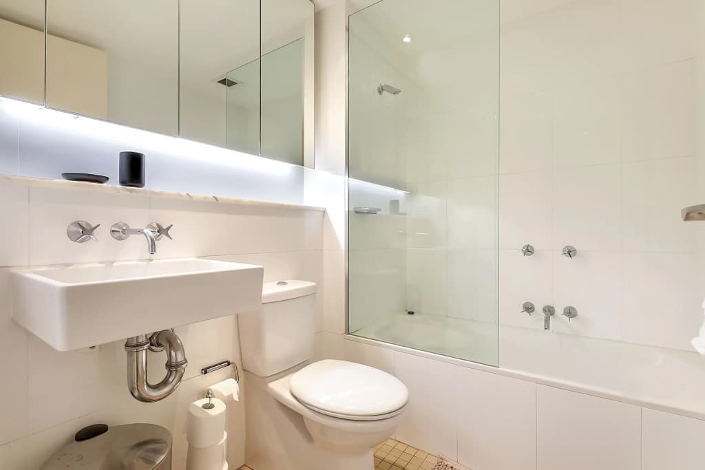 Furnished Near Bondi Junction Apartments - photo 4