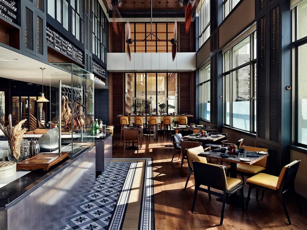 Sofitel Saigon Plaza Hotel - photo 9