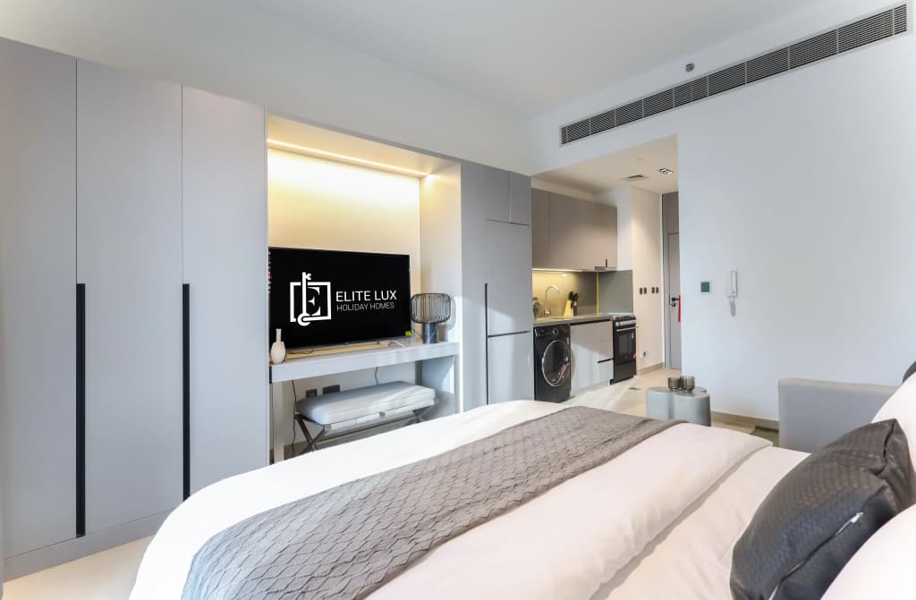 Elite LUX Holiday Homes - Modern Studio in MAG City Dubai Apartments - photo 5