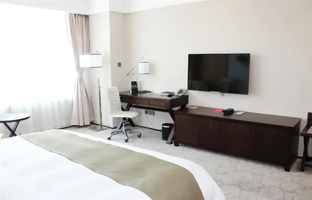 Hotels & Preference Hualing Tbilisi - photo 16