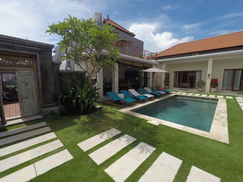 WaterBorn Bali Guest House - photo 2