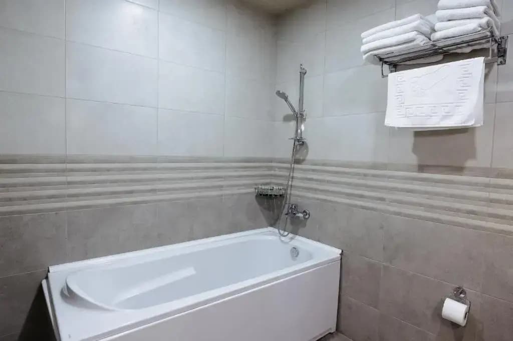 Imperial House - photo 5