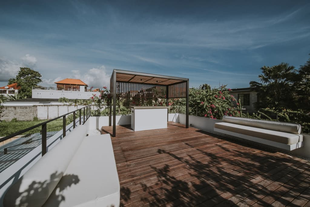4 BR Berawa 5 min Walk Beach Enclosed Living Room Villa - photo 43